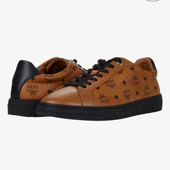 スニーカー Mcm Printed Canvas Terrain Sneakers MCM Low-top sneakers for Men | Online Sale up to 70% off | Lyst